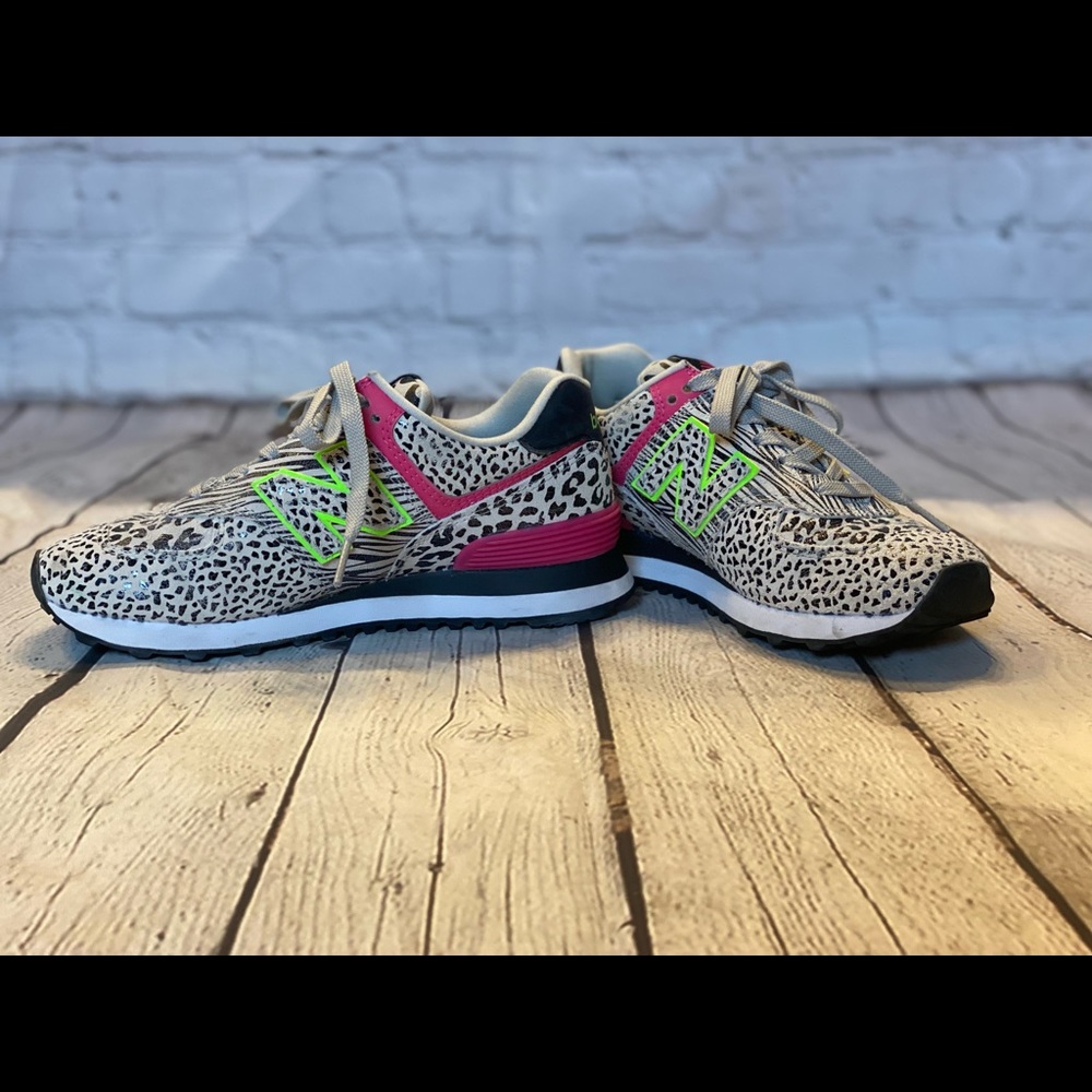 NEW BALANCE WOMENS 574 SNEAKER Size 6.5